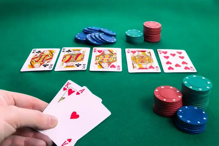 Pengguna cepat777 menikmati bonus mingguan pada aplikasi mobile saat bermain